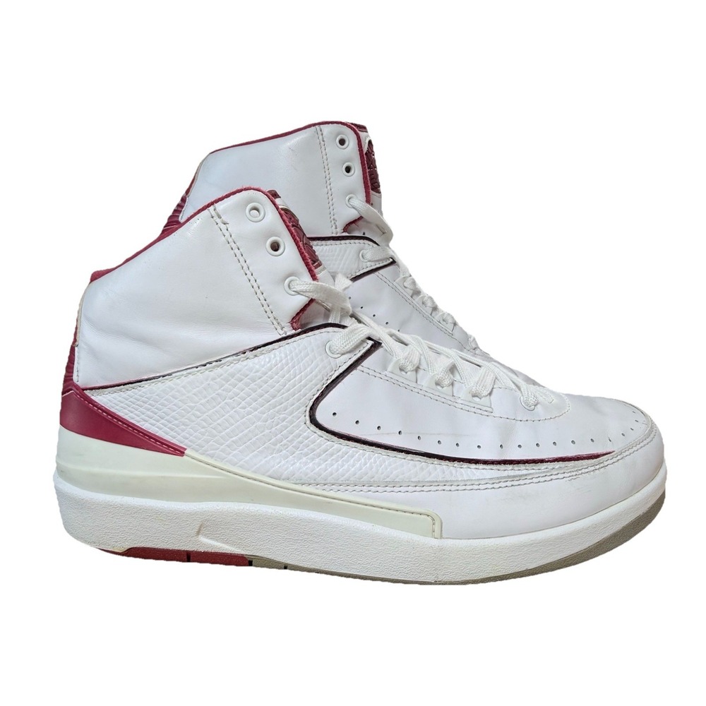 Nike Air Jordan 2 White Red 2014 385475-102 OG II Retro Chicago Size 9.5